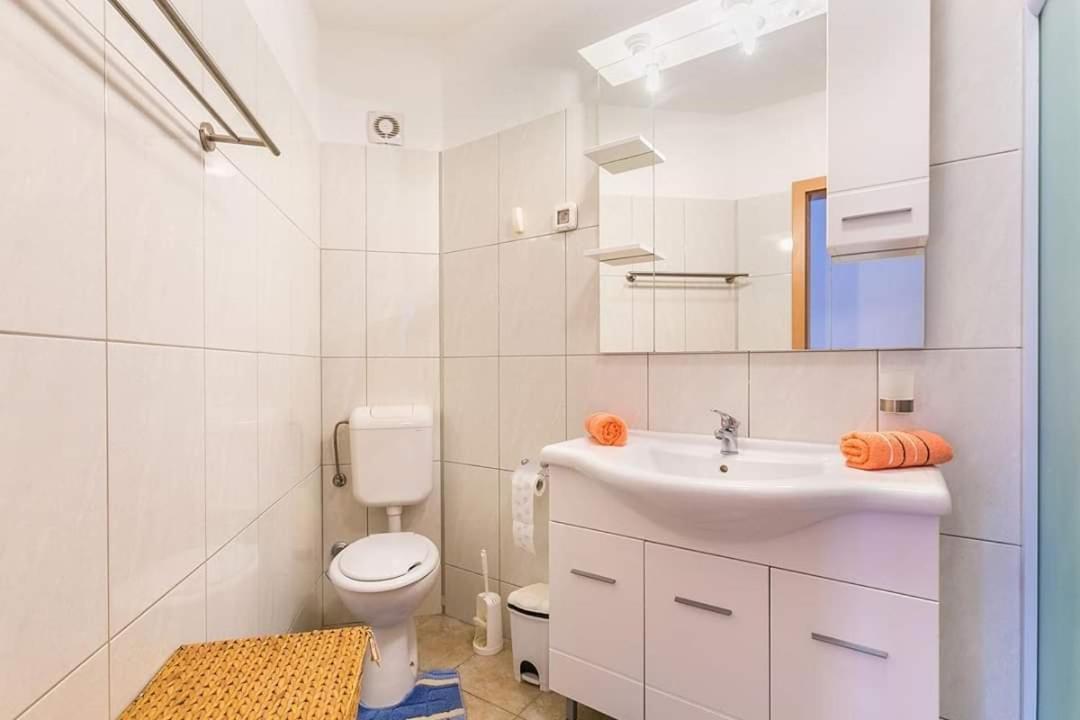 Apartman Nada *** Μεντουλίν Εξωτερικό φωτογραφία